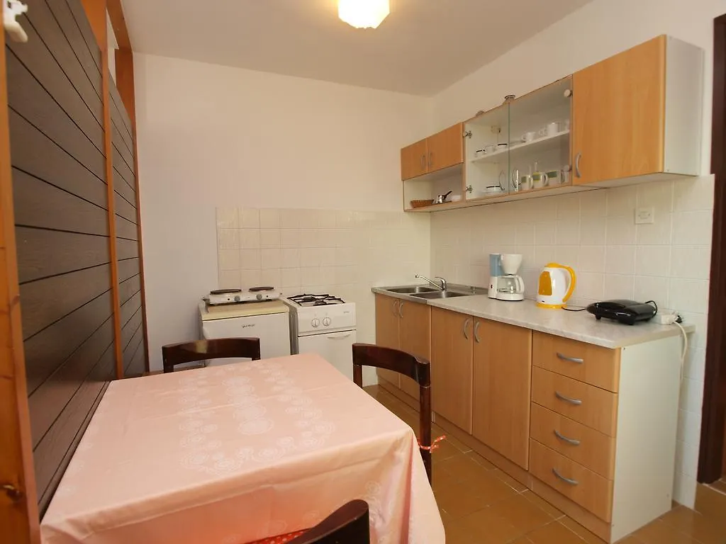Apartments Katica 1078 Rabac