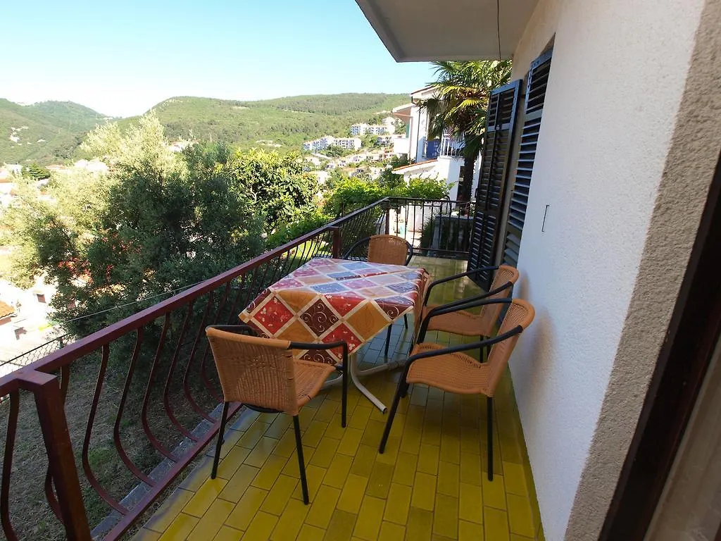 Apartments Katica 1078 Rabac