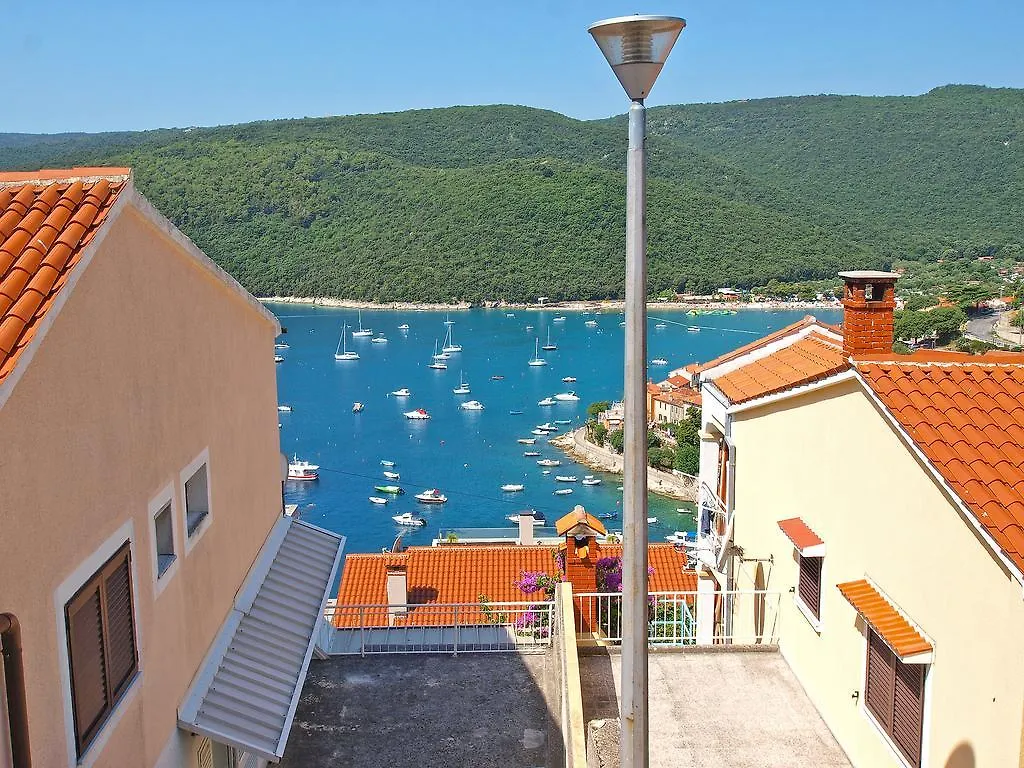 Apartments Katica 1078 Rabac
