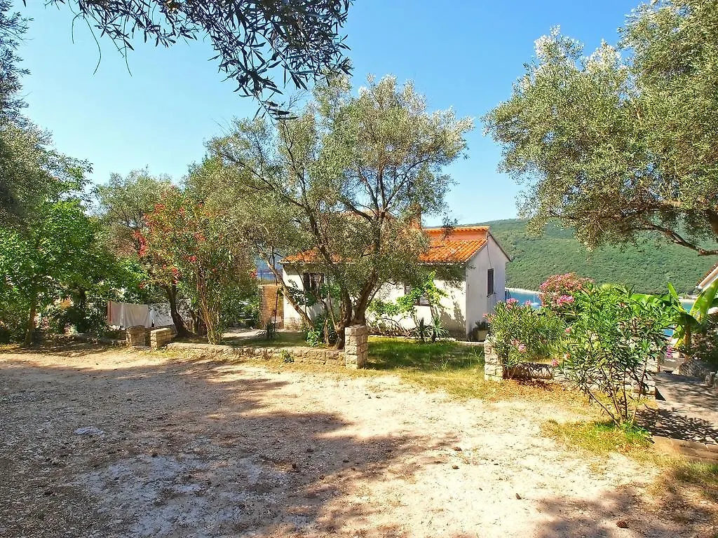 Apartments Katica 1078 Rabac