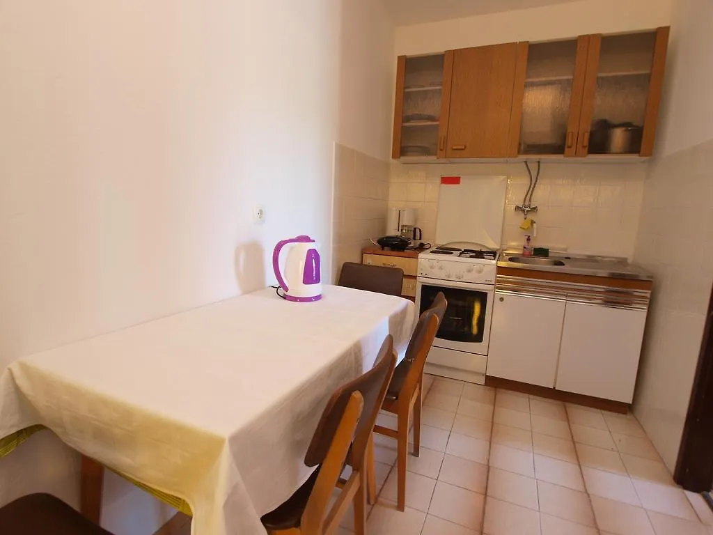 Apartments Katica 1078 Rabac