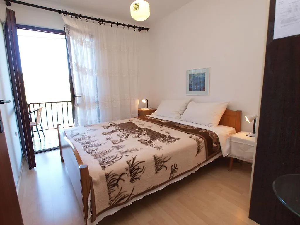 Apartments Katica 1078 Rabac