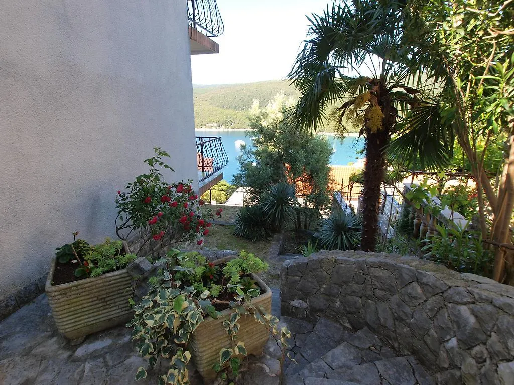 Apartments Katica 1078 Rabac